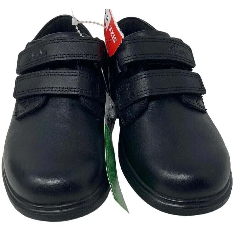 Clarks Boys Black Remi Pace Sneakers Size Wide 8.5 US 25.5 EU Leather NEW NIB